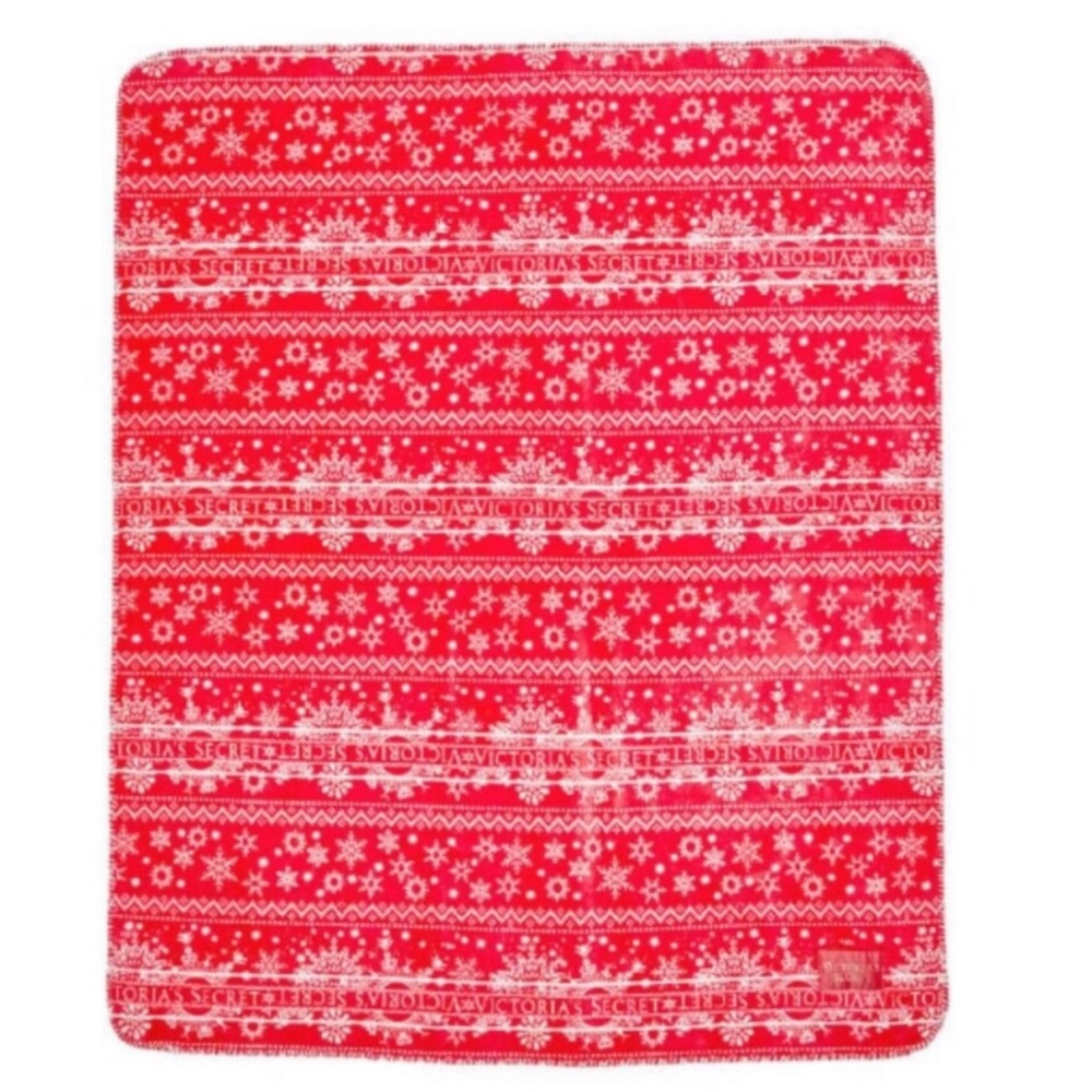 Victoria’s Secret Sherpa Throw Blanket